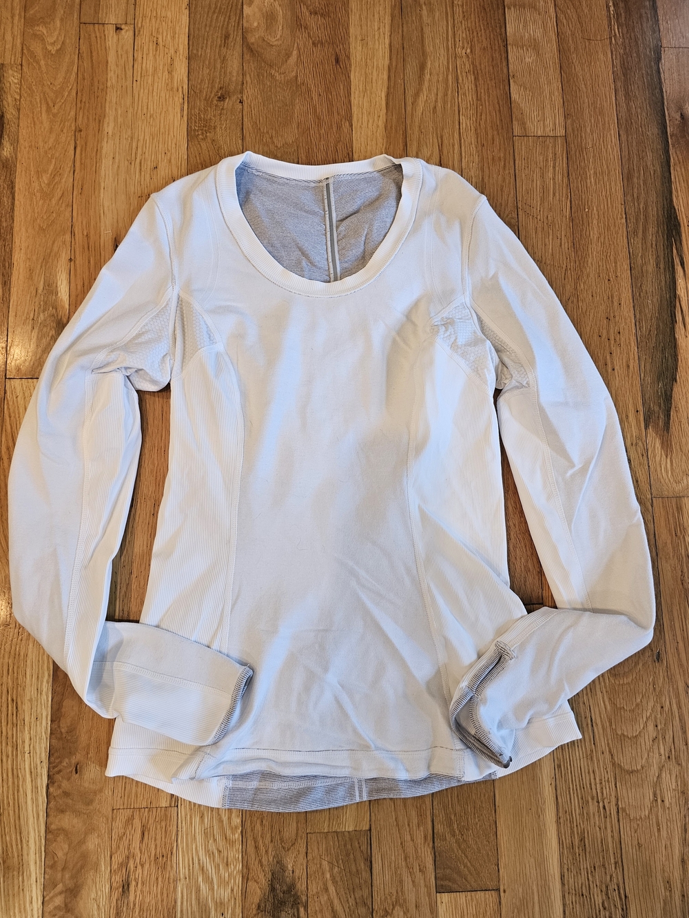 lululemon athletica Reversable Long Sleeve Tee